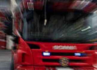 Apua tarvittiin Höganåsissa, missä veneellä oli pieni tulipalo news-21082024-172640