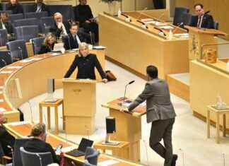 Puhdista omat puolueesi, poliitikot news-28092024-073732