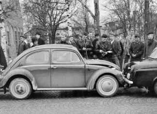 Sarjakolari: Kuljettaja pakeni onnettomuuspaikalta news-30092024-114141