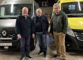 Kaksi uutta ambulanssia matkalla Ukrainaan news-30092024-235044