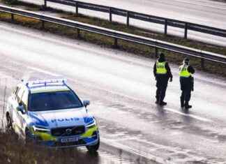 Huippunopeus 153 km/h 100 km/h-alueella huippunopeus-153-kmh-100-kmh-alueella