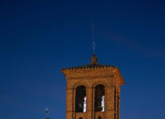 Campa I Stockholm: Upptäck Dolda Skatter Och Äventyr I Staden