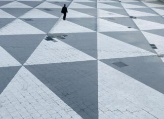 Stockholms Auktionsverk: Upptäck Dolda Skatter Till Salu