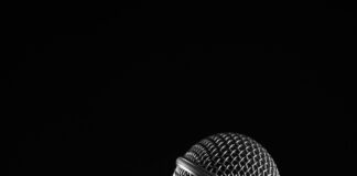 Karaoke Stockholm: Upptäck De Bästa Ställena För Sångglädje