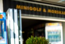 Minigolf Inomhus Stockholm: Upptäck Roliga Spelställen Nu!